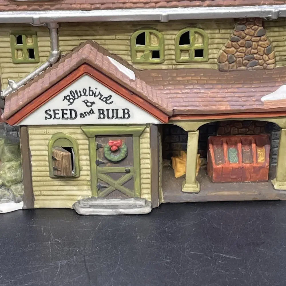 1992 Dept 56 New England Christmas Village Bluebird Seed and Bulb #56421 Works